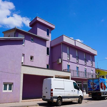 Pansion Viola Otel Međugorje Dış mekan fotoğraf